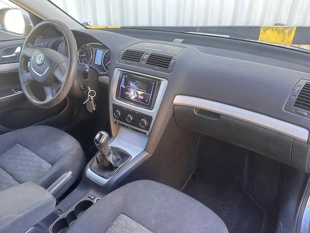 Skoda octavia combi 1.2 tsi ambition ; 99-xld-3 - afbeelding 14 van  15