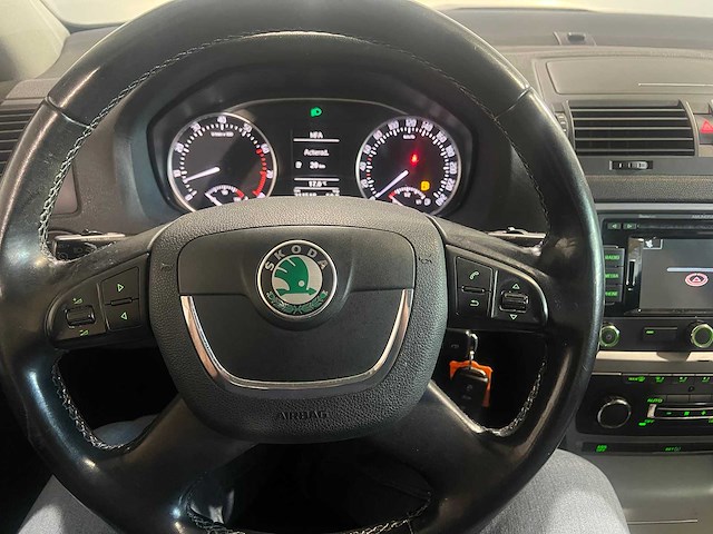 Skoda octavia combi 1.2 tsi ambition bns, 52-xbj-1 - afbeelding 4 van  18