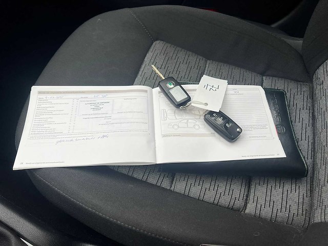 Skoda octavia combi 1.2 tsi ambition bns clima, 40-zhg-9 - afbeelding 4 van  16