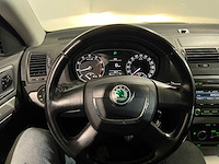 Skoda octavia combi 1.2 tsi elegance, 58-pzt-5 - afbeelding 2 van  13