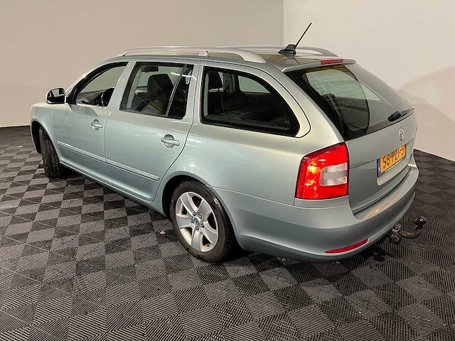 Skoda octavia combi 1.2 tsi elegance, 58-pzt-5 - afbeelding 6 van  13
