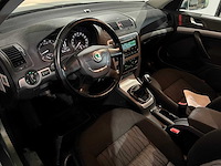 Skoda octavia combi 1.2 tsi elegance, 58-pzt-5 - afbeelding 12 van  13