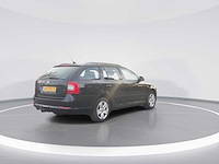 Skoda octavia combi 1.2 tsi elegance business 2010 | 44-lpg-5 - afbeelding 5 van  31