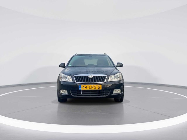 Skoda octavia combi 1.2 tsi elegance business 2010 | 44-lpg-5 - afbeelding 23 van  31
