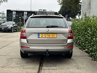 Škoda octavia combi 1.2 tsi greentech elegance businessline | 2-str-31 - afbeelding 3 van  40