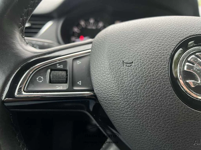 Škoda octavia combi 1.2 tsi greentech elegance businessline | 2-str-31 - afbeelding 9 van  40