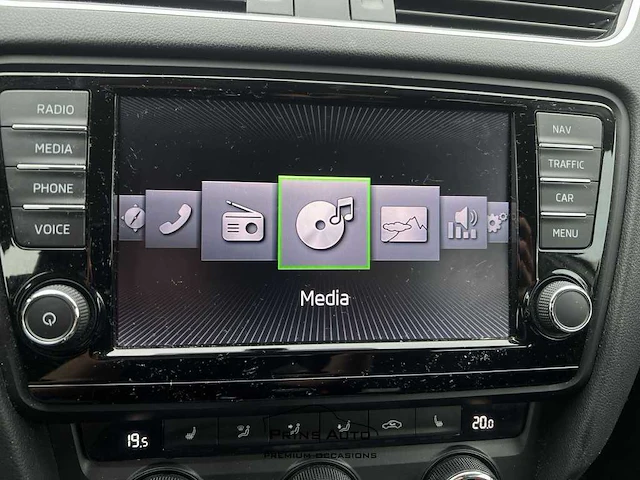 Škoda octavia combi 1.2 tsi greentech elegance businessline | 2-str-31 - afbeelding 20 van  40