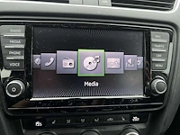 Škoda octavia combi 1.2 tsi greentech elegance businessline | 2-str-31 - afbeelding 20 van  40