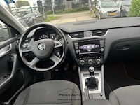Škoda octavia combi 1.2 tsi greentech elegance businessline | 2-str-31 - afbeelding 36 van  40