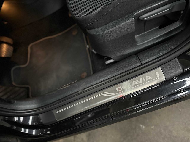 Skoda octavia combi 1.2 tsi grt eleg bns 110pk 2014 - afbeelding 25 van  52