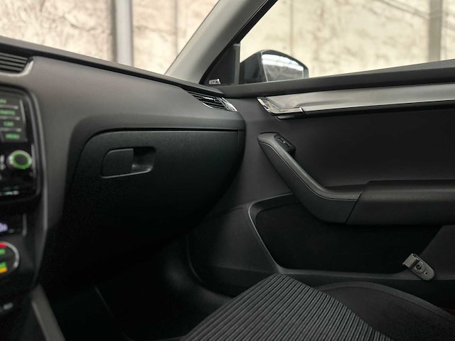 Skoda octavia combi 1.2 tsi grt eleg bns 110pk 2014 - afbeelding 22 van  52