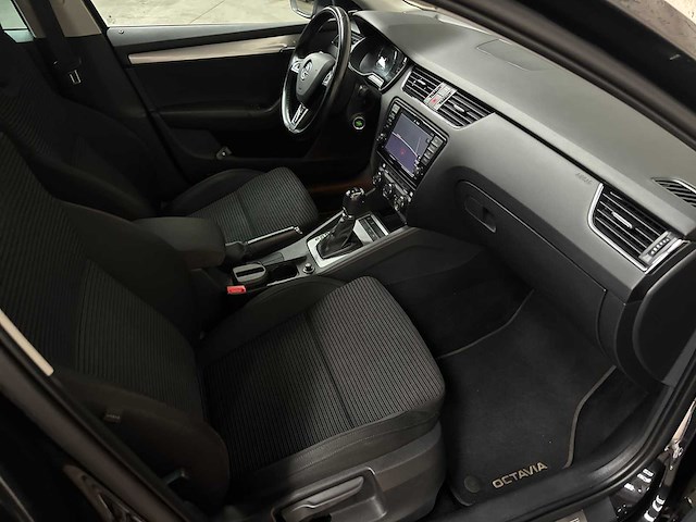 Skoda octavia combi 1.2 tsi grt eleg bns 110pk 2014 - afbeelding 44 van  52