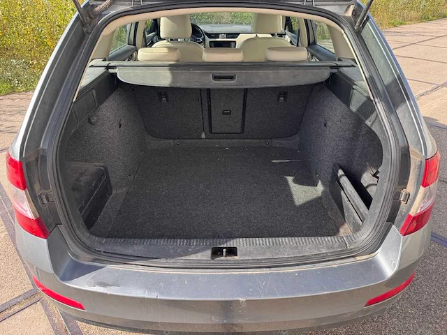Skoda octavia combi 1.2 tsi grt eleg bns*, 7-shg-95 - afbeelding 5 van  13
