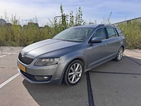 Skoda octavia combi 1.2 tsi grt eleg bns*, 7-shg-95