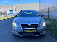 Skoda octavia combi 1.2 tsi tour business line 2012 - afbeelding 2 van  10