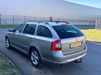 Skoda octavia combi 1.2 tsi tour business line 2012 - afbeelding 5 van  10