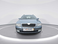 Skoda octavia combi 1.6 ambiente 2006 | 29-st-zb - afbeelding 28 van  28