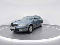 Skoda octavia combi 1.6 ambiente 2006 | 29-st-zb - afbeelding 12 van  28