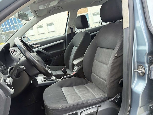Skoda octavia combi 1.6 ambiente 2006 | 29-st-zb - afbeelding 3 van  19