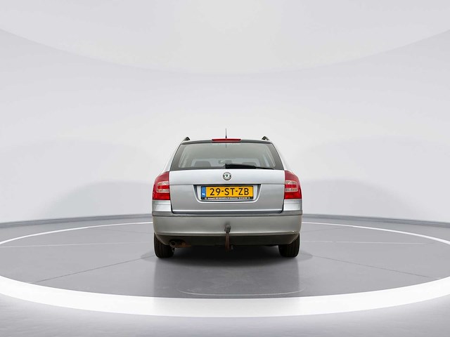 Skoda octavia combi 1.6 ambiente 2006 | 29-st-zb - afbeelding 6 van  19