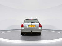 Skoda octavia combi 1.6 ambiente 2006 | 29-st-zb - afbeelding 6 van  19