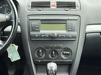 Skoda octavia combi 1.6 ambiente 2006 | 29-st-zb - afbeelding 6 van  26