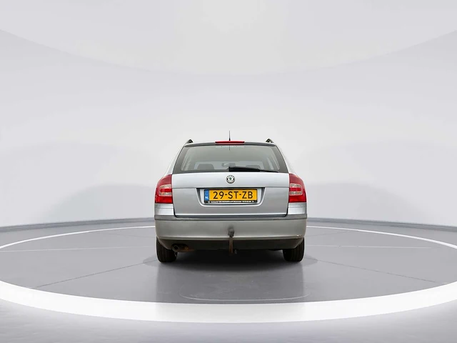 Skoda octavia combi 1.6 ambiente 2006 | 29-st-zb - afbeelding 7 van  26