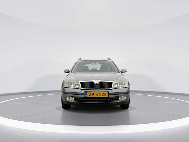 Skoda octavia combi 1.6 ambiente 2006 | 29-st-zb - afbeelding 24 van  26