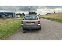 Skoda octavia combi 1.6 démarrage 2008 | 64-gzt-4 i - afbeelding 3 van  13