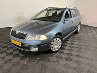 Skoda octavia combi 1.6 fsi tour, 12-hgl-3 - afbeelding 1 van  13
