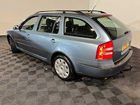 Skoda octavia combi 1.6 fsi tour, 12-hgl-3 - afbeelding 6 van  13