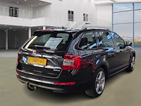 Skoda octavia combi 1.6 tdi greenline businessline; 2-tnp-67 - afbeelding 5 van  9