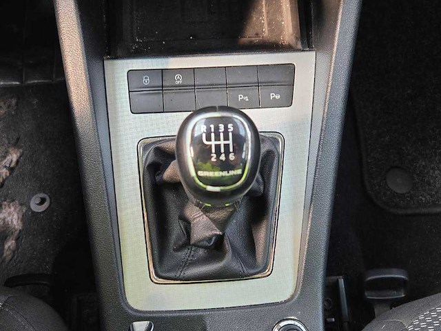 Skoda octavia combi 1.6 tdi greenline businessline; 2-tnp-67 - afbeelding 6 van  17