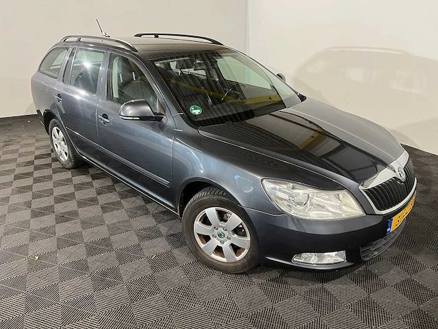 Skoda octavia combi 1.6 tdi greent.comf, 3-tzz-51 - afbeelding 13 van  29
