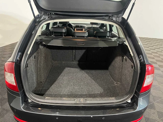Skoda octavia combi 1.6 tdi greent.comf, 3-tzz-51 - afbeelding 12 van  27