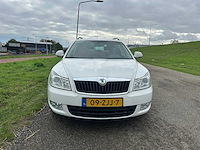 Skoda octavia combi 1.6 tdi greentech comfort 2012 | 09-zjj-7 - afbeelding 6 van  21