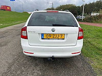 Skoda octavia combi 1.6 tdi greentech comfort 2012 | 09-zjj-7 - afbeelding 7 van  21