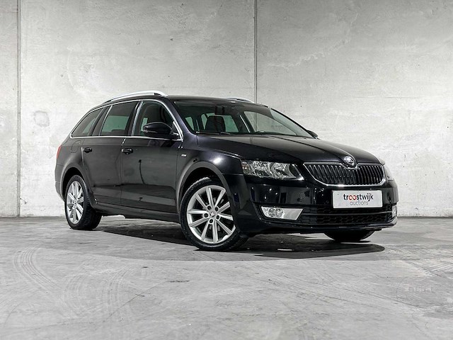 Skoda octavia combi 1.6 tdi greentech joy business 110pk 2016 (automaat), jx-809-g - afbeelding 36 van  39