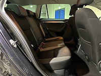 Skoda octavia combi 1.6 tdi greentech joy business 110pk 2016 (automaat), jx-809-g - afbeelding 29 van  39