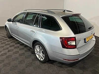 Skoda octavia combi 1.6 tdi grt sty. bns clever, p-267-lb - afbeelding 10 van  17