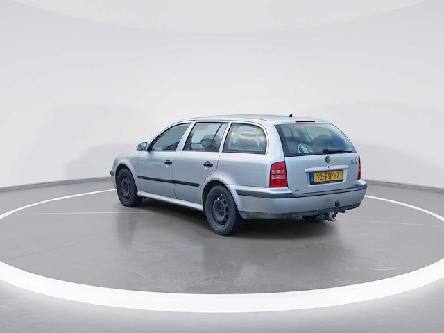Skoda octavia combi 2.0 slx 2000 | 12-fb-lz - afbeelding 26 van  28