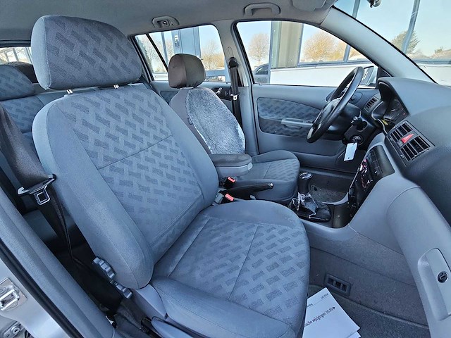 Skoda octavia combi 2.0 slx 2000 | 12-fb-lz - afbeelding 32 van  39