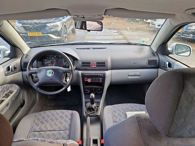 Skoda octavia combi 2.0 slx 2000 | 12-fb-lz - afbeelding 4 van  40