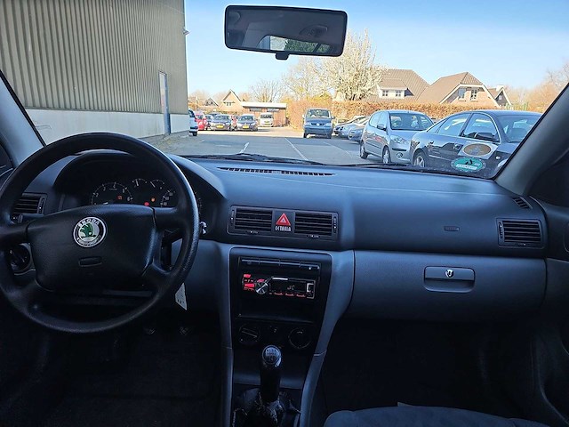 Skoda octavia combi 2.0 slx 2000 | 12-fb-lz - afbeelding 31 van  41