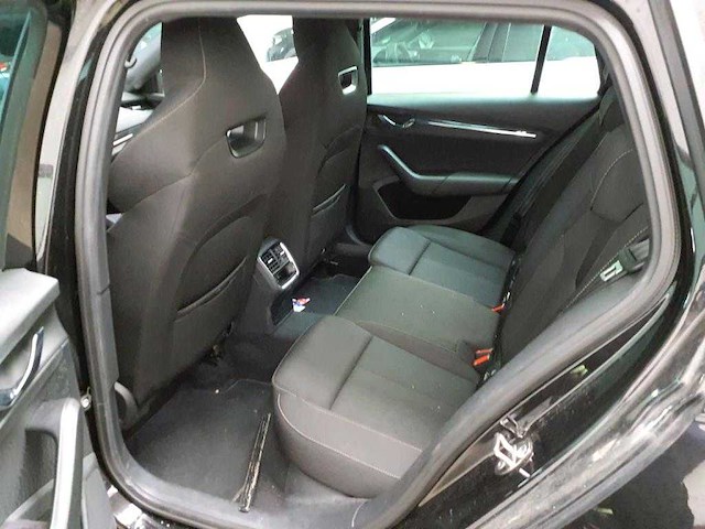 Skoda octavia combi iv 1.4 tsi phev 204pk automaat 2021 - afbeelding 16 van  17