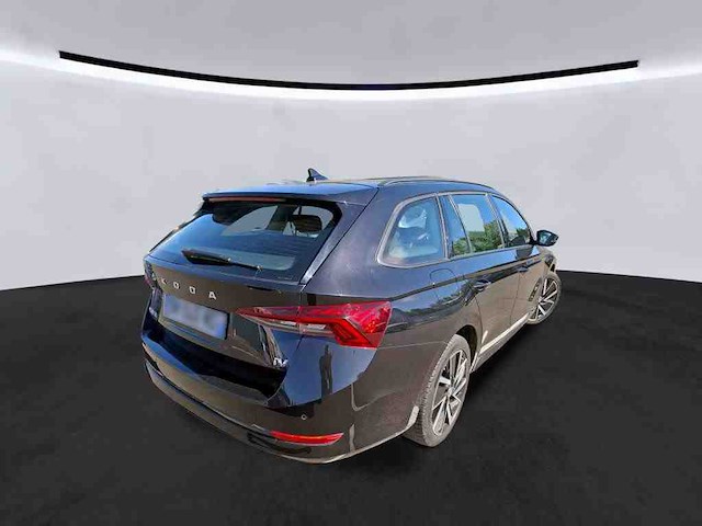 Skoda octavia combi iv 1.4 tsi phev 204pk automaat 2022 - afbeelding 3 van  19