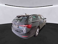 Skoda octavia combi iv 1.4 tsi phev 204pk automaat 2022 - afbeelding 12 van  18