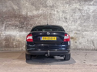 Skoda rapid 1.2 tsi greentech elegance businessline 105pk 2013 (origineel-nl + 1e eigenaar), 86-zsb-4 - afbeelding 4 van  40