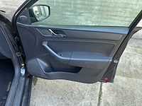 Skoda rapid 1.2 tsi greentech elegance businessline 105pk 2013 (origineel-nl + 1e eigenaar), 86-zsb-4 - afbeelding 29 van  40
