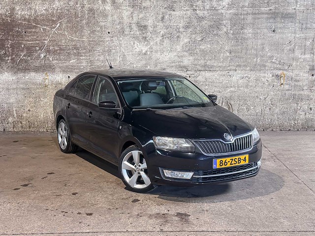 Skoda rapid 1.2 tsi greentech elegance businessline 105pk 2013 (origineel-nl + 1e eigenaar), 86-zsb-4 - afbeelding 39 van  40